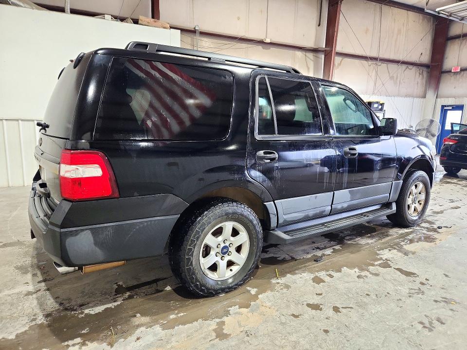Foto 3 de la subasta – 2016 FORD EXPEDITION con VIN 1FMJU1FTXGEF39055