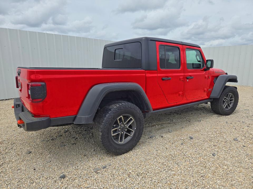 Photo 3 from auction – 2026 JEEP GLADIATOR with VIN 1C6RJTEG3TL150822
