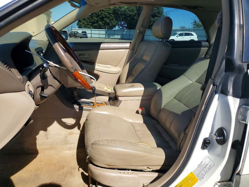 Photo 7 from auction – 2000 LEXUS ES with VIN JT8BF28G7Y5102509