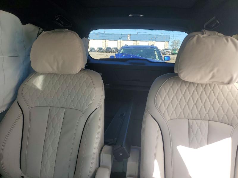 Снимка 10 от търг – 2024 BMW X7 с VIN 5UX23EM07R9S99372