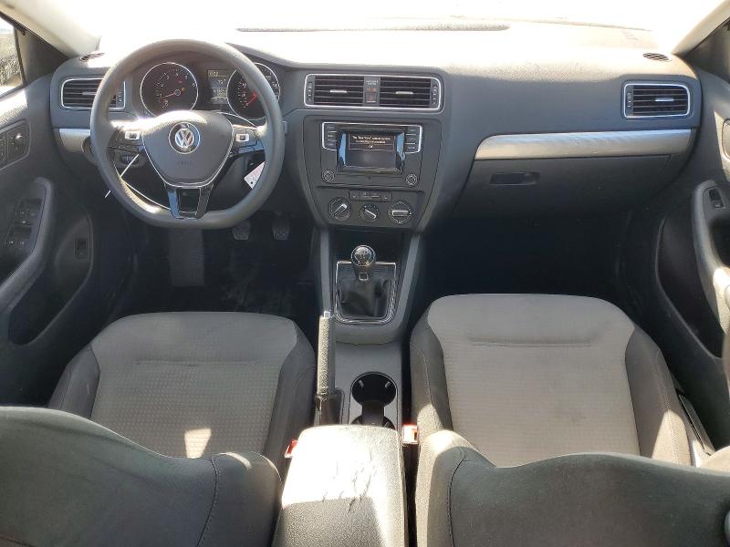 Снимка 8 от търг – 2017 VOLKSWAGEN JETTA с VIN 3VW167AJ4HM318681