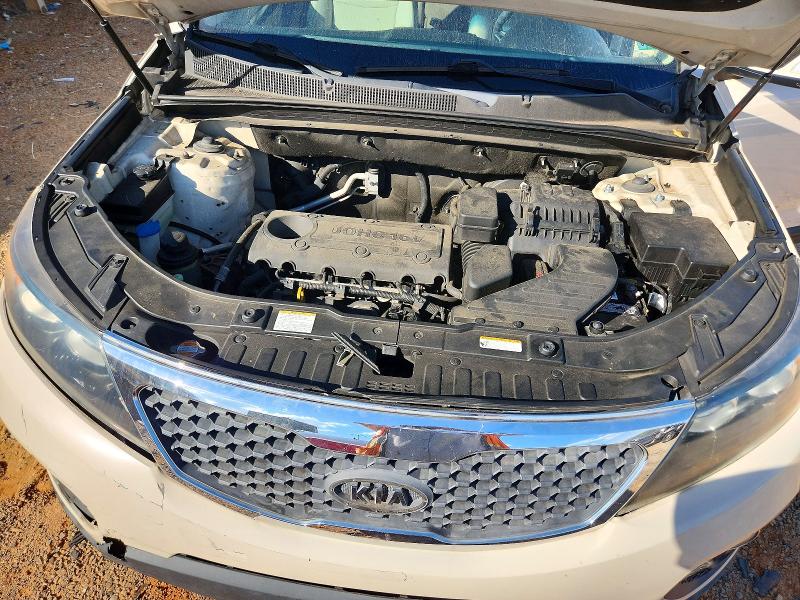 Фото 12 с аукциона – 2011 KIA SORENTO с VIN 5XYKT3A13BG125614