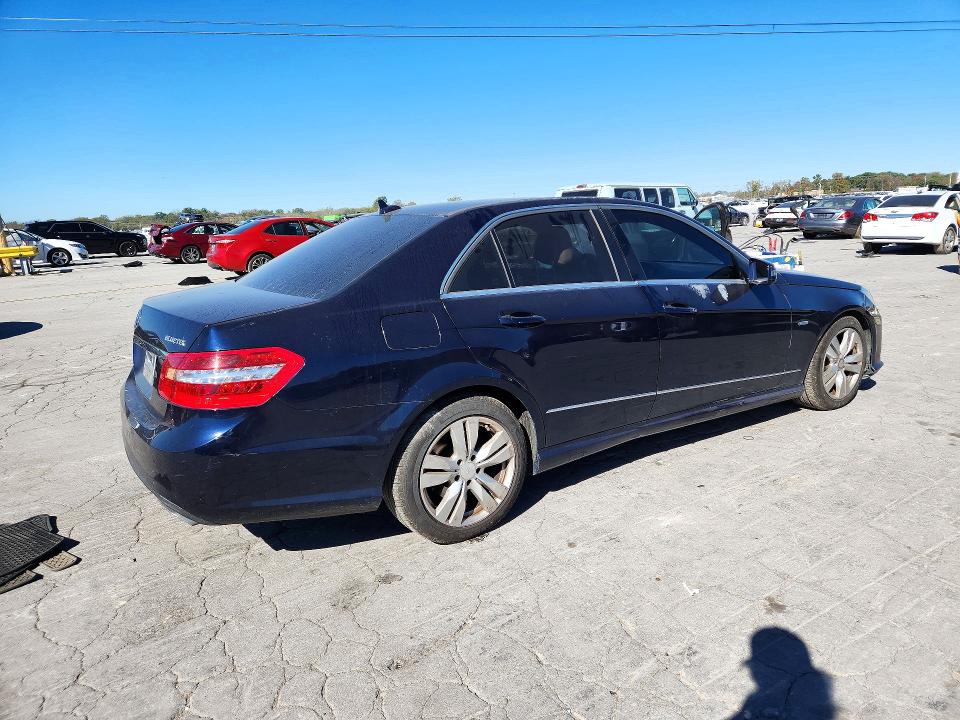 Снимка 3 от търг – 2012 MERCEDES-BENZ E с VIN WDDHF2EB6CA544823