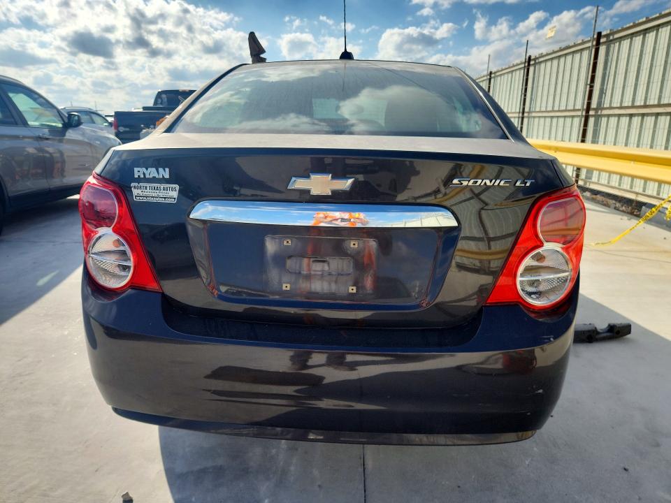 Снимка 6 от търг – 2016 CHEVROLET SONIC с VIN 1G1JC5SH7G4181069