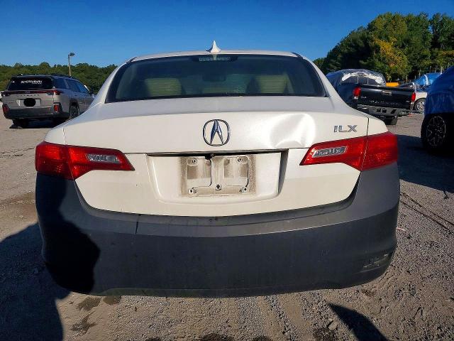 Photo 6 from auction – 2015 ACURA ILX with VIN 19VDE1F55FE007353