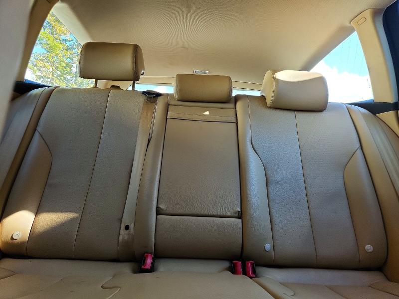 Photo 10 from auction – 2008 VOLKSWAGEN PASSAT with VIN WVWLK73C08E062664