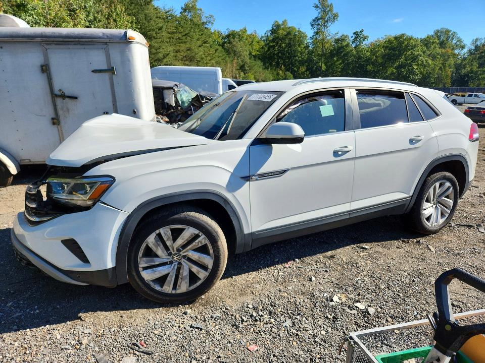 VOLKSWAGEN ATLAS CROSS SPORT 2020 с VIN 1V21E2CA0LC210475 - Снимка от търг