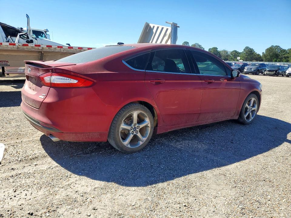 Photo 3 from auction – 2013 FORD FUSION with VIN 3FA6P0HR0DR138562