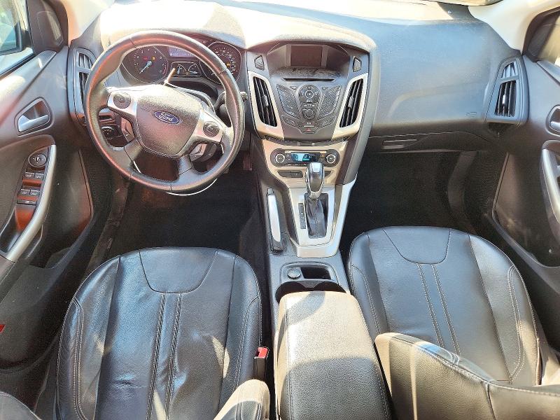 Zdjęcie 8 z aukcji – 2012 FORD FOCUS z VIN 1FAHP3M27CL282903