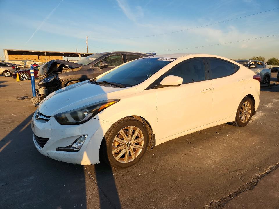 HYUNDAI ELANTRA 2016 с VIN 5NPDH4AE2GH729318 - Снимка от търг