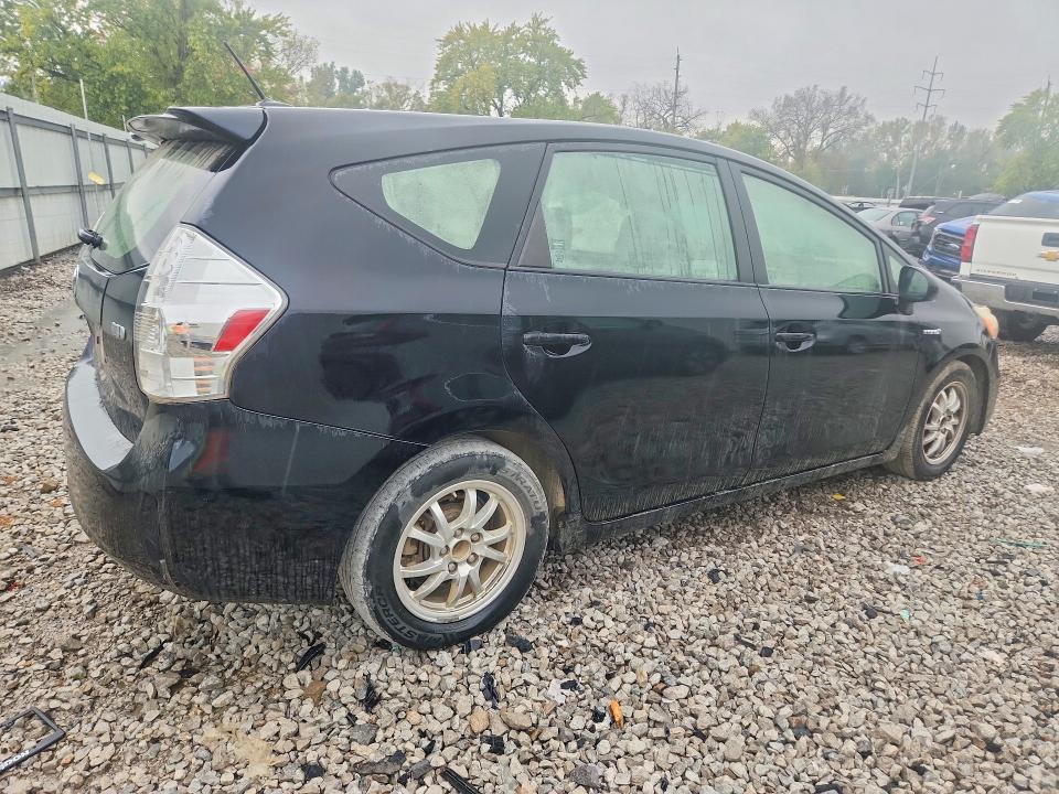 Foto 3 de la subasta – 2014 TOYOTA PRIUS V con VIN JTDZN3EU5EJ005122