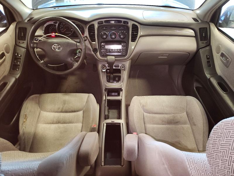 Photo 8 from auction – 2003 TOYOTA HIGHLANDER with VIN JTEHD21A330024142