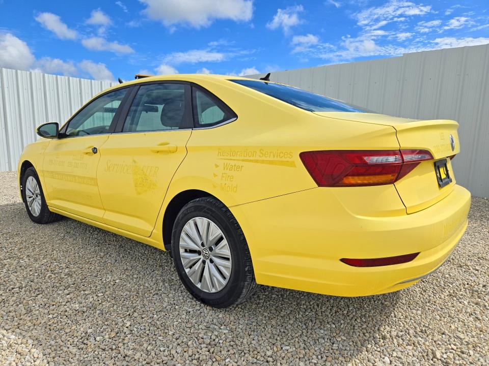 Photo 2 from auction – 2019 VOLKSWAGEN JETTA with VIN 3VWC57BU3KM130746