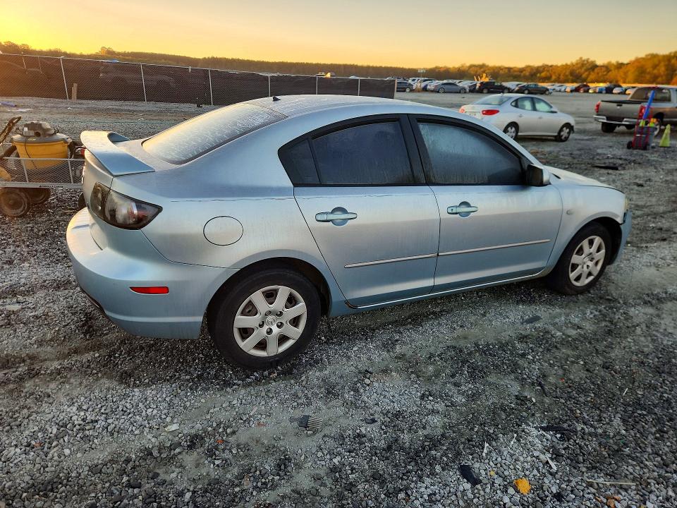 Снимка 3 от търг – 2008 MAZDA 3 с VIN JM1BK12F881122766