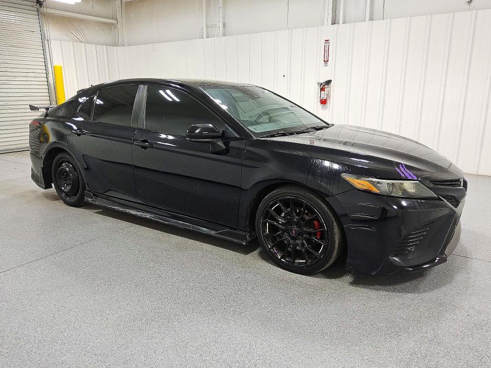 Photo 4 from auction – 2020 TOYOTA CAMRY with VIN 4T1NZ1AK2LU036637
