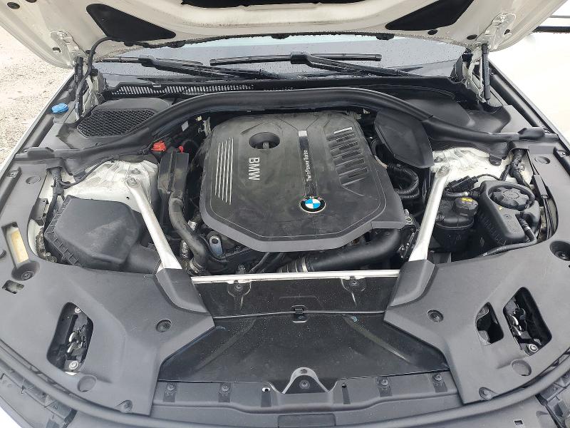 Photo 11 from auction – 2019 BMW 540 with VIN WBAJE5C5XKWE66304