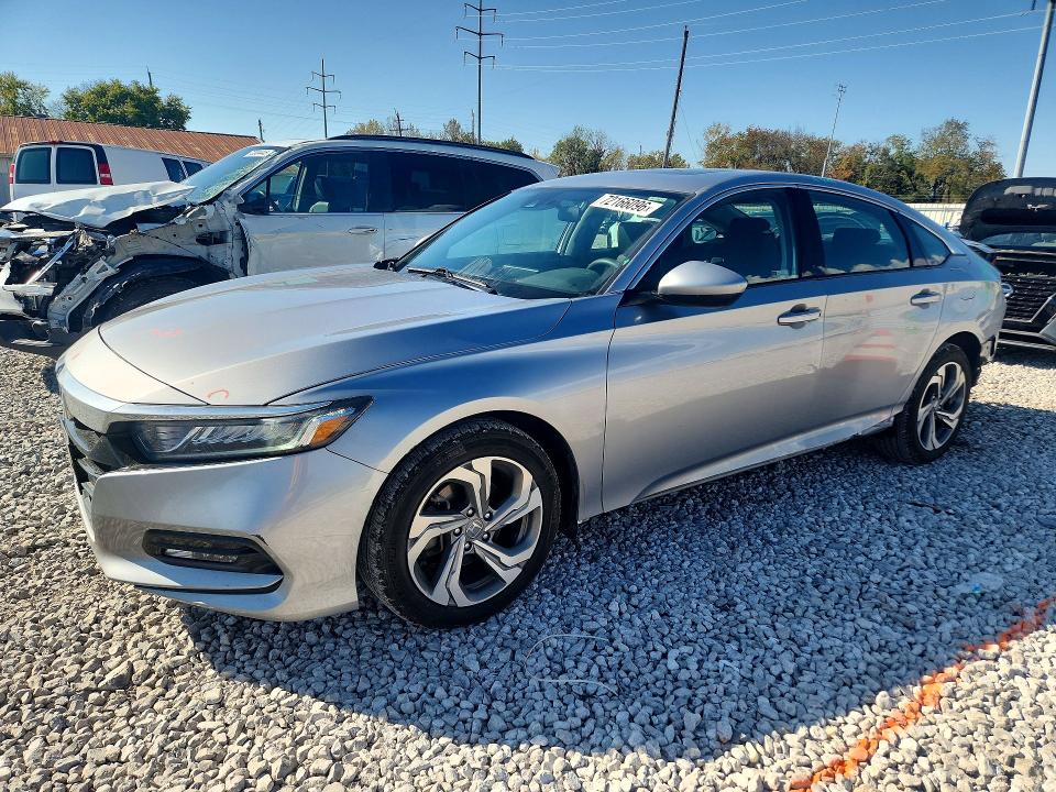 Снимка 1 от търг – 2018 HONDA ACCORD с VIN 1HGCV1F44JA103918
