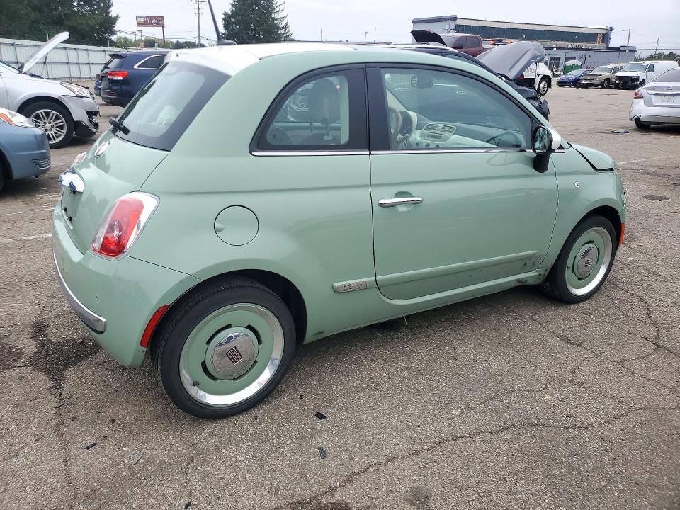 Снимка 3 от търг – 2015 FIAT 500 с VIN 3C3CFFCRXFT514124