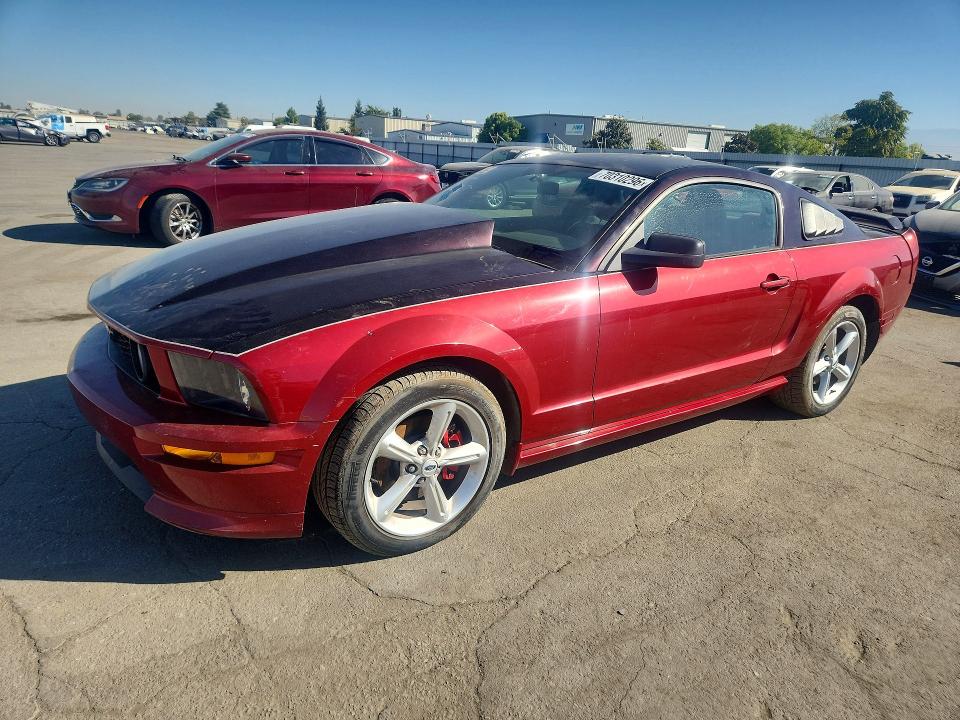 FORD MUSTANG 2005 с VIN 1ZVFT82H455131975 - Снимка от търг