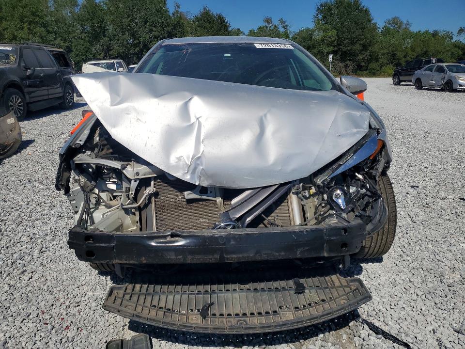 Photo 5 from auction – 2016 TOYOTA COROLLA with VIN 5YFBURHE6GP536873