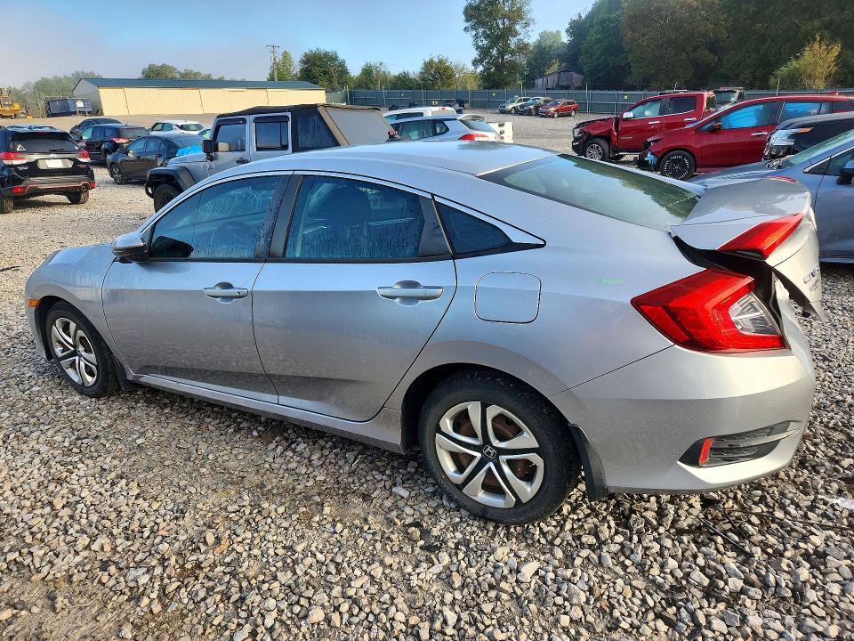 Снимка 2 от търг – 2016 HONDA CIVIC с VIN 19XFC2E5XGE032358