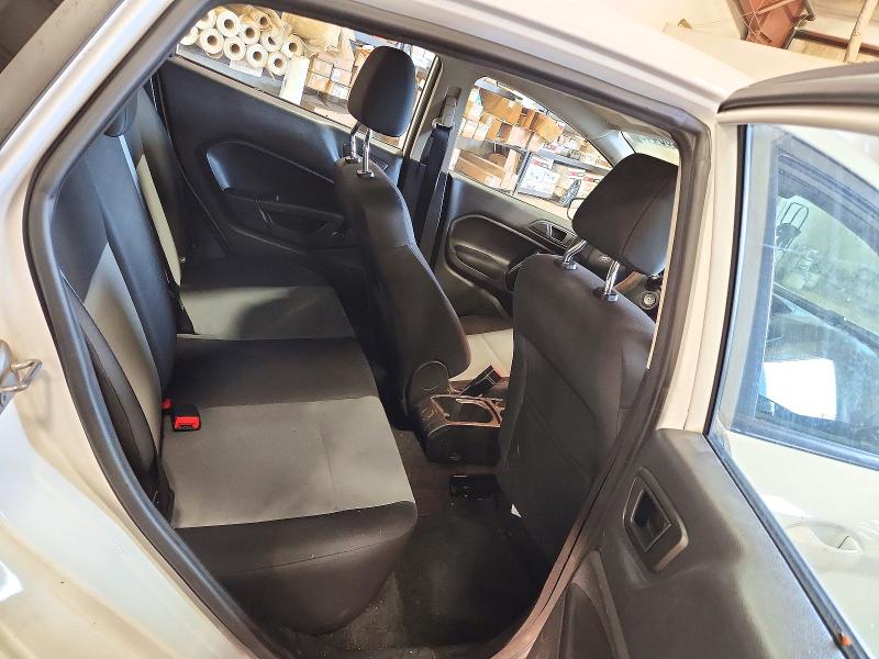 Снимка 10 от търг – 2016 FORD FIESTA с VIN 3FADP4TJ4GM197390