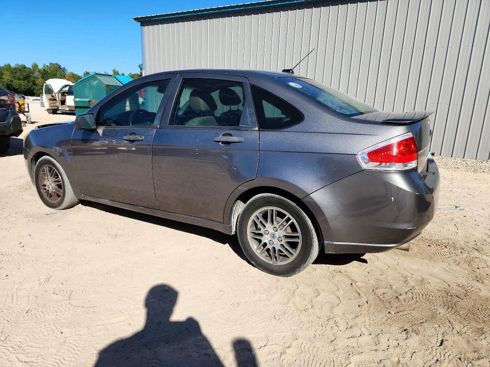 Photo 2 from auction – 2010 FORD FOCUS with VIN 1FAHP3FN2AW240190