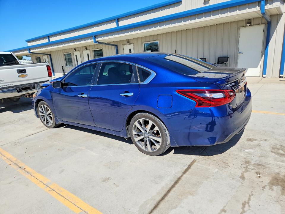 Снимка 2 от търг – 2017 NISSAN ALTIMA с VIN 1N4AL3APXHC261256
