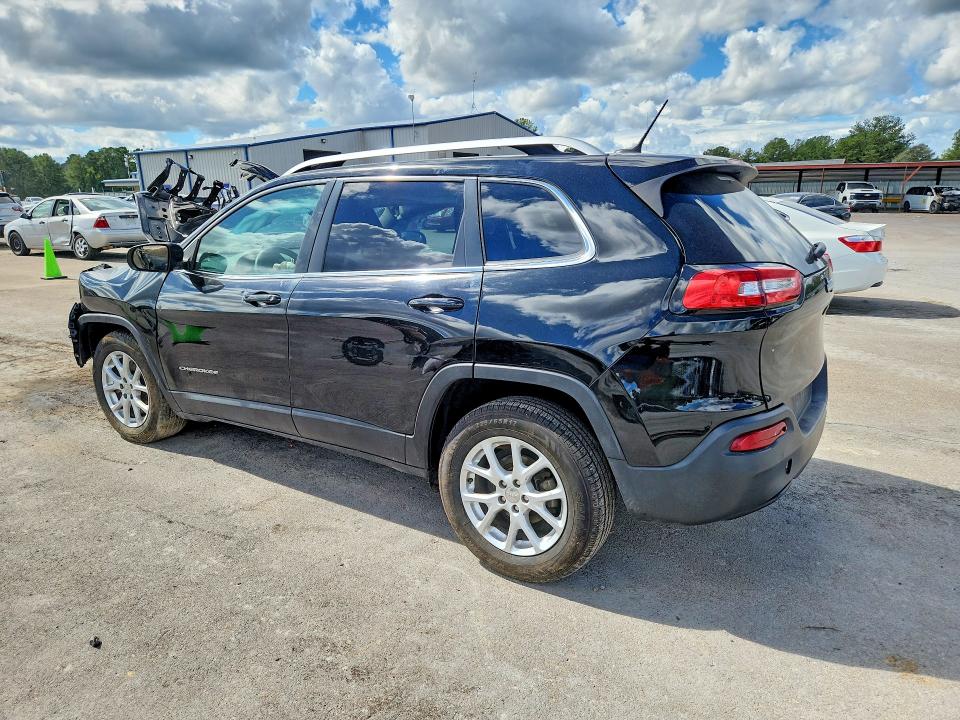Photo 2 from auction – 2018 JEEP CHEROKEE with VIN 1C4PJLCBXJD553596