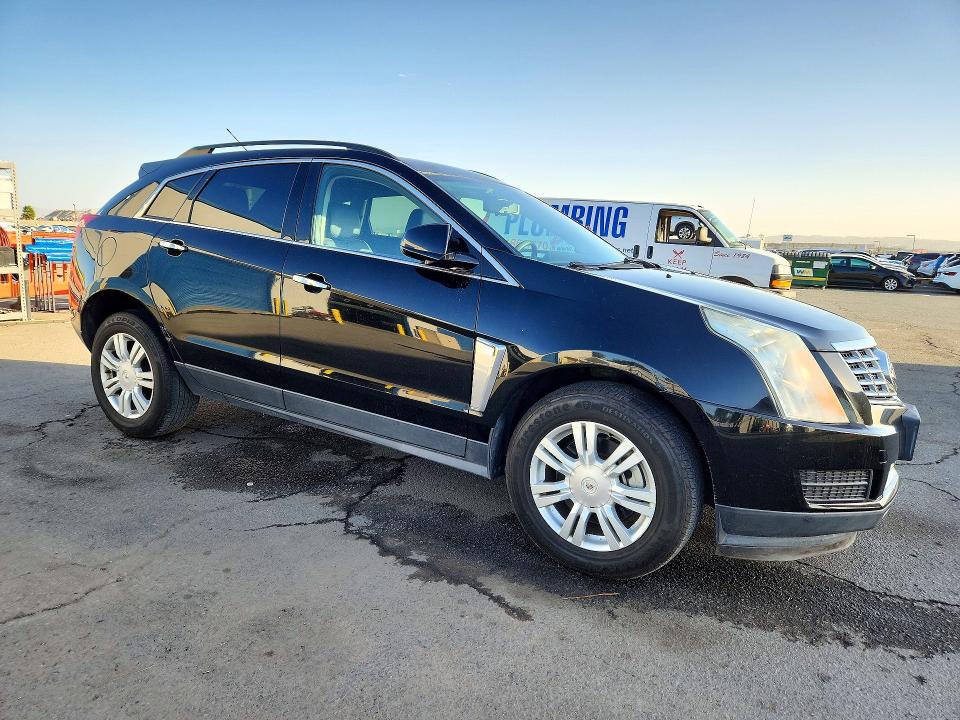 Photo 4 from auction – 2016 CADILLAC SRX with VIN 3GYFNAE39GS522904