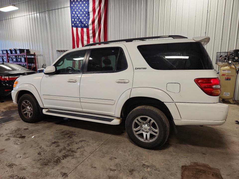 Photo 2 from auction – 2004 TOYOTA SEQUOIA with VIN 5TDBT48A14S229312