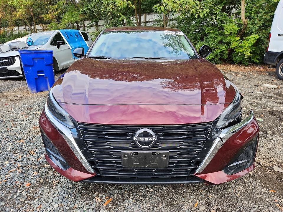 Photo 5 from auction – 2025 NISSAN ALTIMA with VIN 1N4BL4DV8SN374705