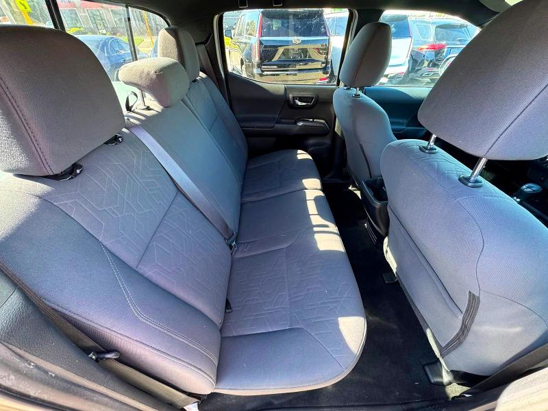 Снимка 6 от търг – 2019 TOYOTA TACOMA с VIN 3TMCZ5AN8KM259572