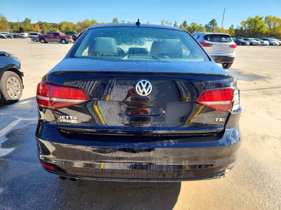 Photo 6 from auction – 2016 VOLKSWAGEN JETTA with VIN 3VWD17AJ7GM345416