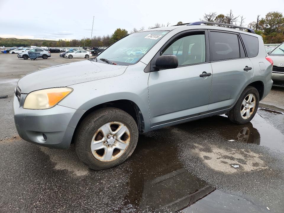 Снимка 1 от търг – 2008 TOYOTA RAV4 с VIN JTMZD33V385103805