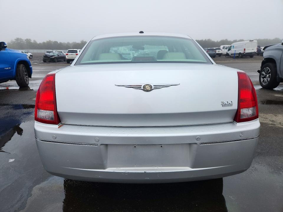 Снимка 6 от търг – 2007 CHRYSLER 300 с VIN 2C3LA53G47H833505