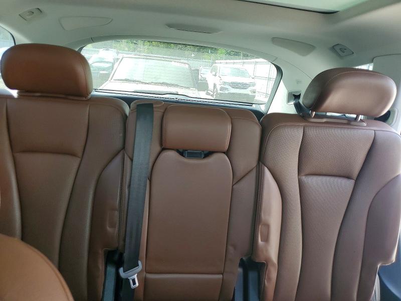 Photo 10 from auction – 2017 AUDI Q7 with VIN WA1VAAF79HD035907