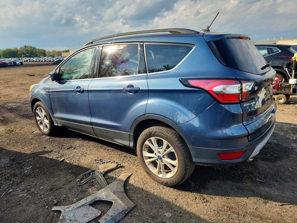 Снимка 2 от търг – 2018 FORD ESCAPE с VIN 1FMCU9HD6JUB01627