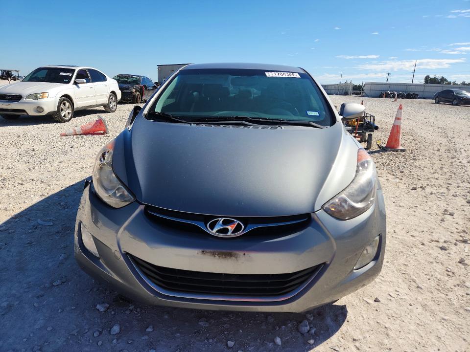 Photo 5 from auction – 2012 HYUNDAI ELANTRA with VIN KMHDH4AE8CU370956