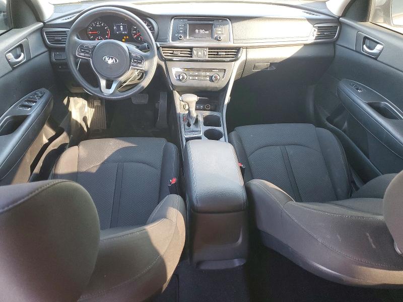 Снимка 8 от търг – 2017 KIA OPTIMA с VIN KNAGT4L38H5172663