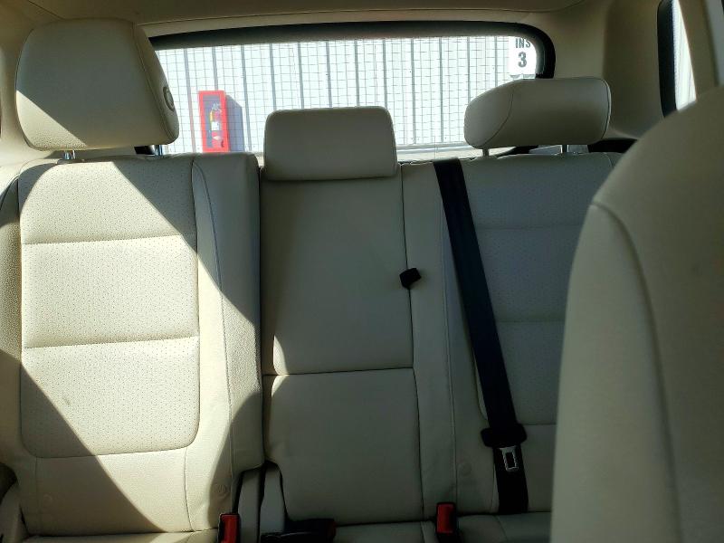 Снимка 10 от търг – 2016 VOLKSWAGEN TIGUAN с VIN WVGAV7AX8GW602318