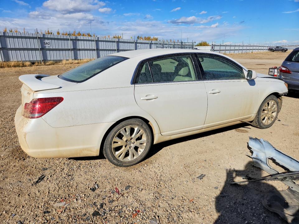 Снимка 3 от търг – 2008 TOYOTA AVALON с VIN 4T1BK36B68U304818