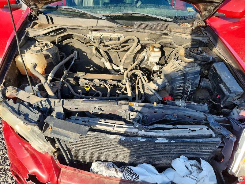 Photo 12 from auction – 2011 FORD ESCAPE with VIN 1FMCU0E78BKC04328