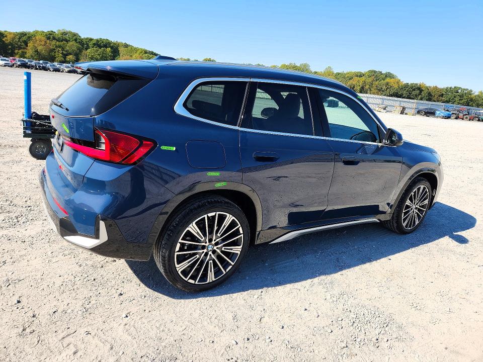 Снимка 3 от търг – 2026 BMW X1 с VIN WBX73EF01T5498181