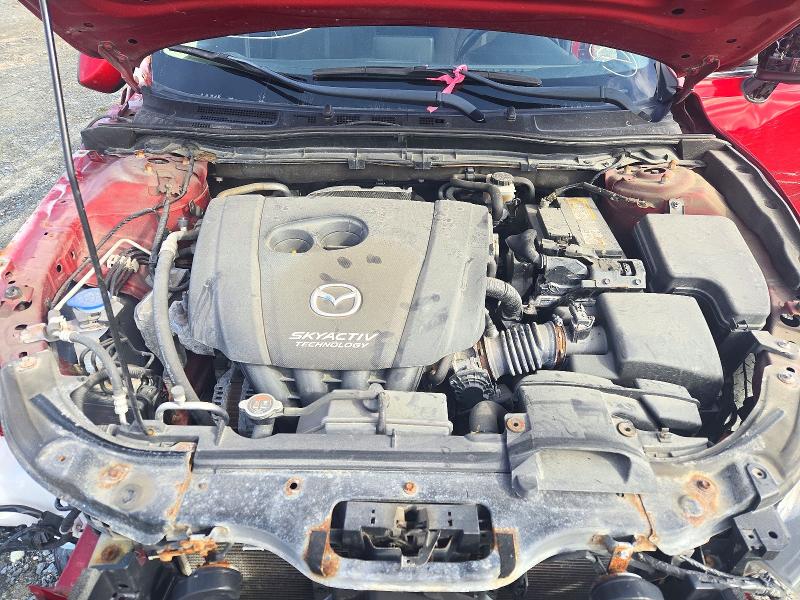 Photo 11 from auction – 2018 MAZDA 3 with VIN JM1BN1V7XJ1172960
