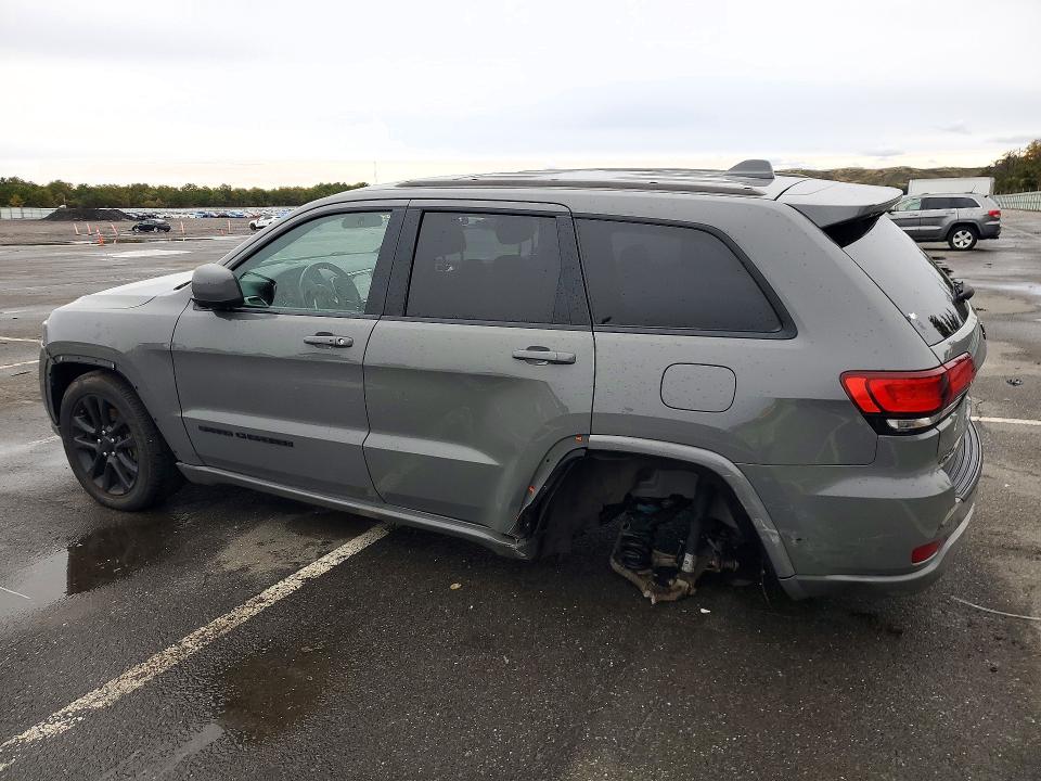 Снимка 2 от търг – 2021 JEEP GRAND CHEROKEE с VIN 1C4RJFAG1MC709477