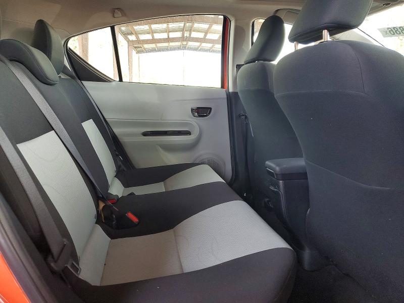 Photo 10 from auction – 2012 TOYOTA PRIUS C with VIN JTDKDTB39C1007596
