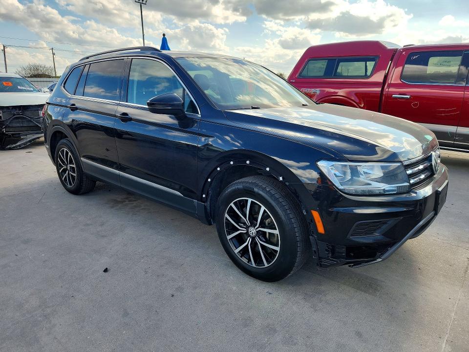 Снимка 4 от търг – 2021 VOLKSWAGEN TIGUAN с VIN 3VV3B7AX8MM113078