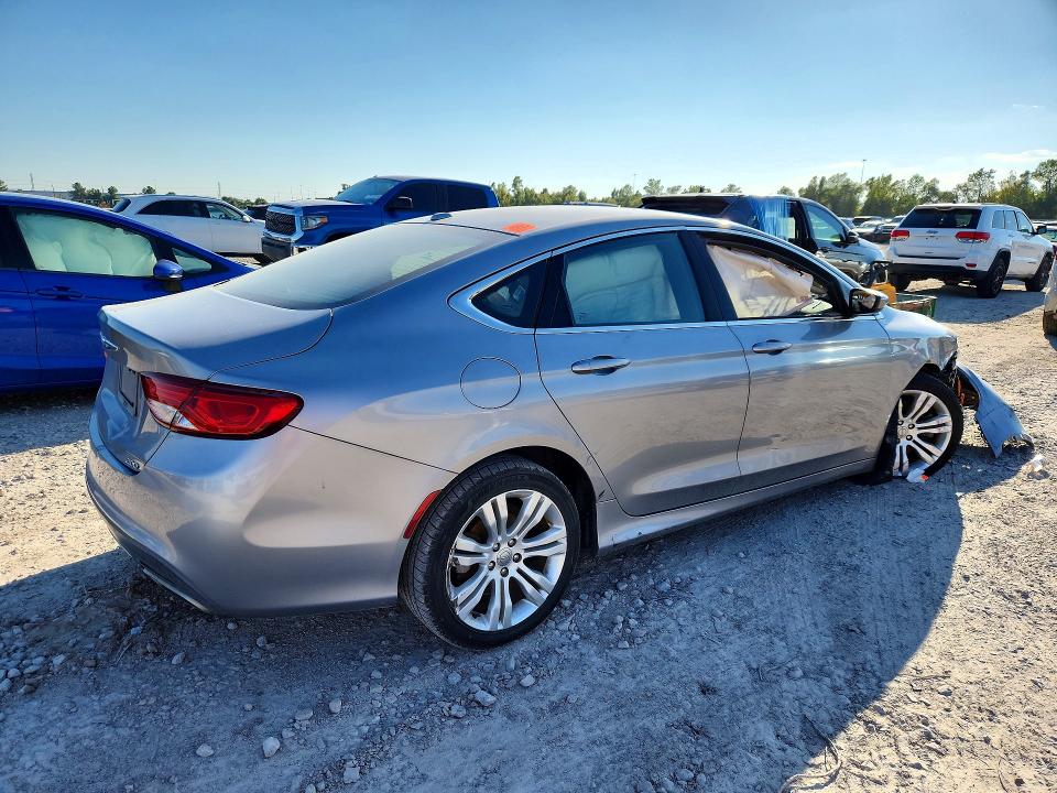 صورة رقم 3 من المزاد - 2016 CHRYSLER 200 مع VIN 1C3CCCAG1GN102359