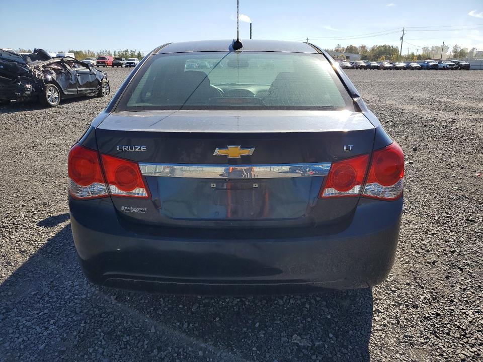 Снимка 6 от търг – 2015 CHEVROLET CRUZE с VIN 1G1PC5SB1F7153271